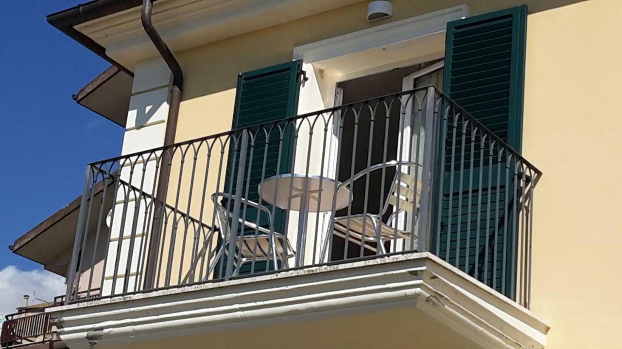 Hotel A Casa Di Desideria Monsampolo Del Tronto Exterior foto